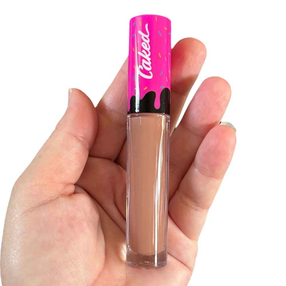 Caked Makeup Crème de la Crème Lip Fondant Matte Neutral Indie Discontinued NWT - Picture 9 of 10